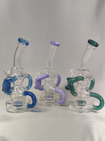 7.9� GLASS OIL RIG WITH US COLORS AND GLASS FUNNEL BOWL