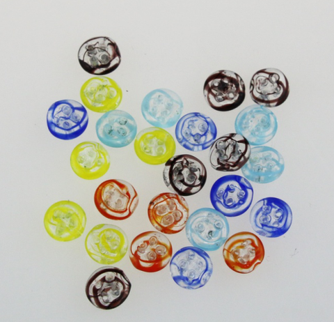 BUTTON SCREEN 8X2MM 4 HOLES 25/BAG